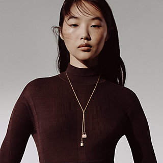 可愛い♪【HERMES】アミュレット コンスタンス リング HERMES エルメス リング アミュレット コンスタンス - メルカリ